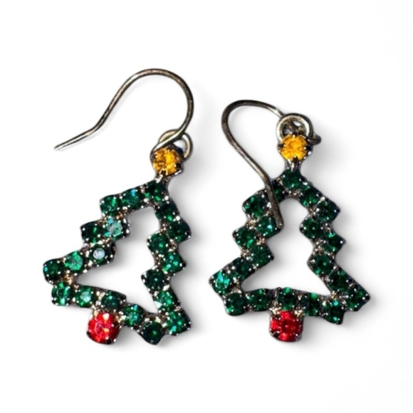 None Jewelry - Christmas tree hanging earrings 🎄